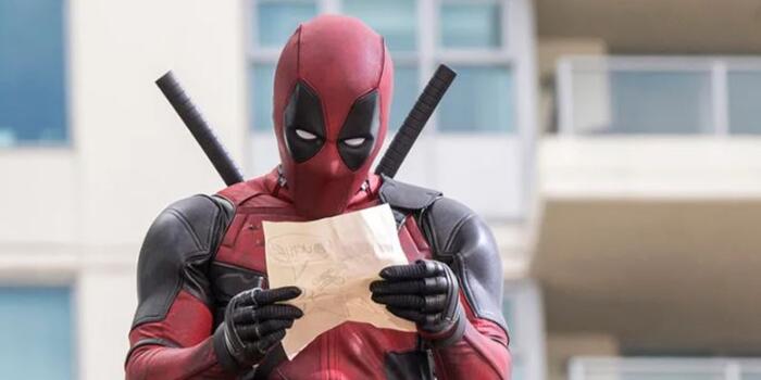 Film és Sorozat - 10 éves a Deadpool, amit majdnem tönkretett a stúdió egy 12-es karikával