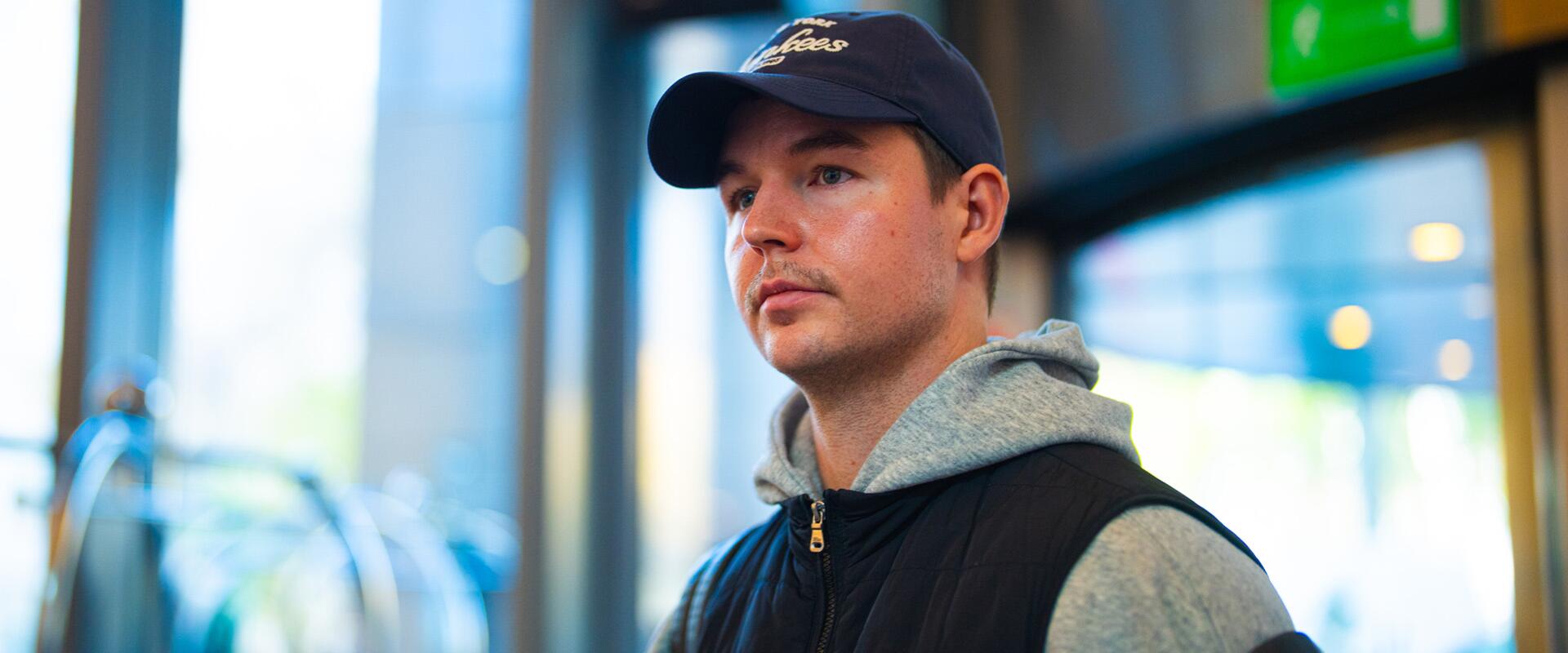 Valaki nevezze be magasugrásra a 100 Thievest a VRS-es menetelésük után