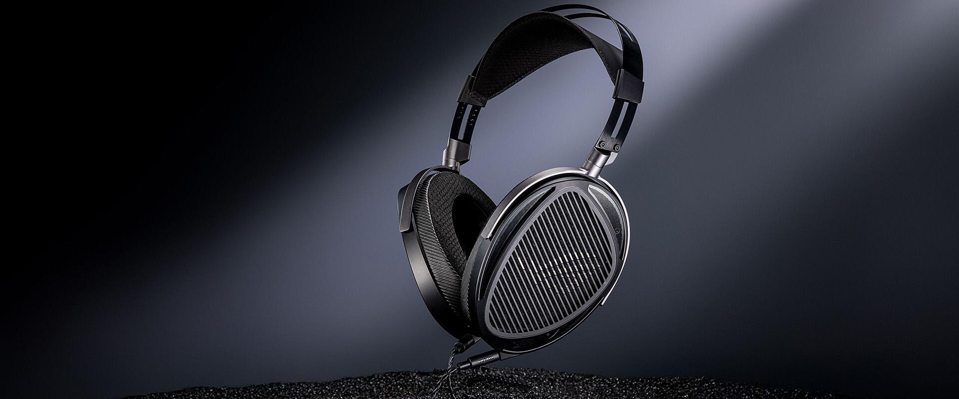 120 ezer egy gamer fejhallgatóért?! ASUS ROG Cetra, Pelta és Kithara tripla teszt!