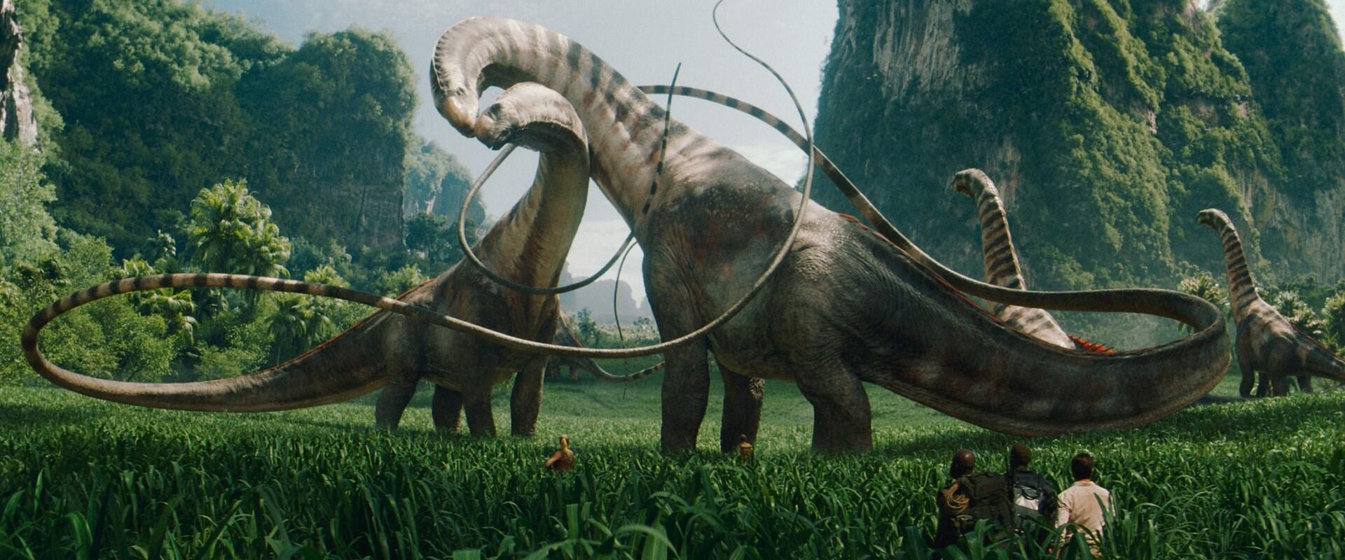 Csak a Bridgerton család és Jack Reacher tudta megállítani a dínókat Netflixen