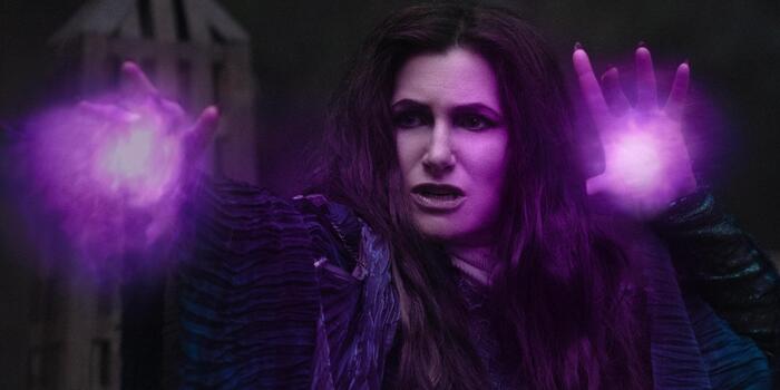 Film és Sorozat - Hivatalosan is megvan, ki lesz Nyanya Banya az élőszereplős Aranyhajban