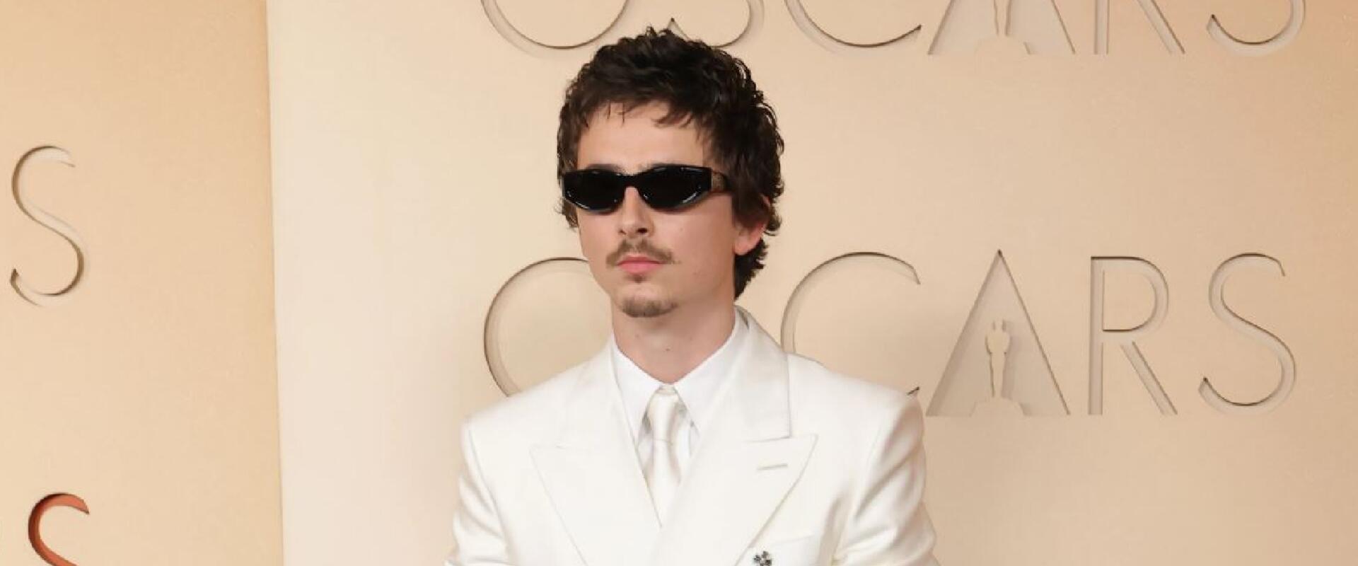 Jó nagy bukta lett a Marty Supreme, és még Timothée Chalamet hátsóján is viccelődtek