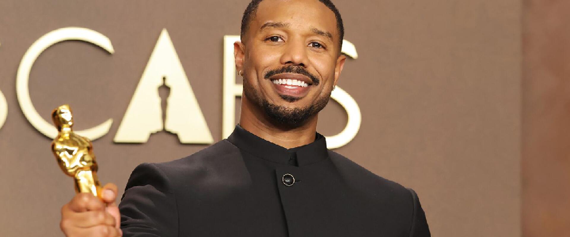 Michael B. Jordan méltóképpen megünnepelte az első Oscarját: elment egy hamburgerezőbe