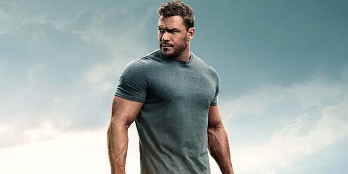 Film és Sorozat - Videón a balhé: állítólag megverte a szomszédját a Reacher sztárja, Alan Ritchson