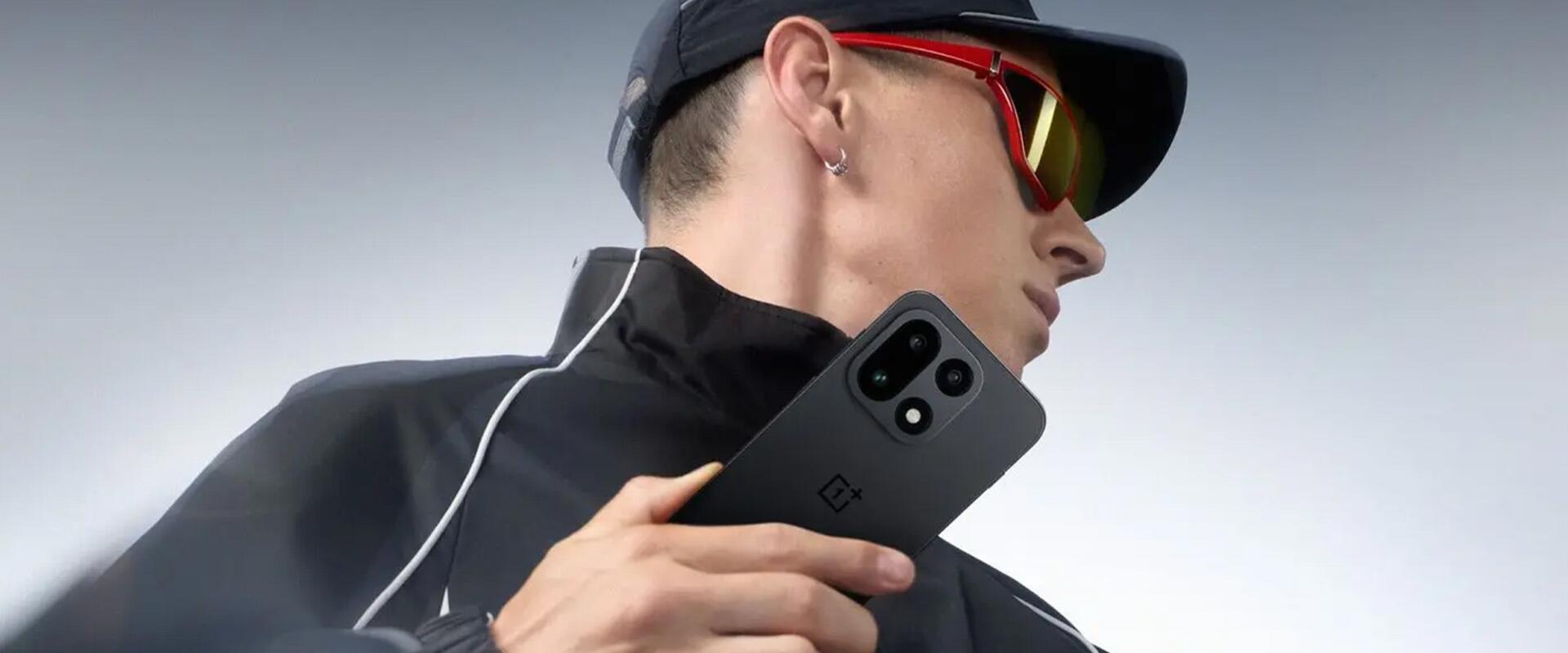 Telefonok helyett kézikonzollal venne le minket a lábunkról a OnePlus