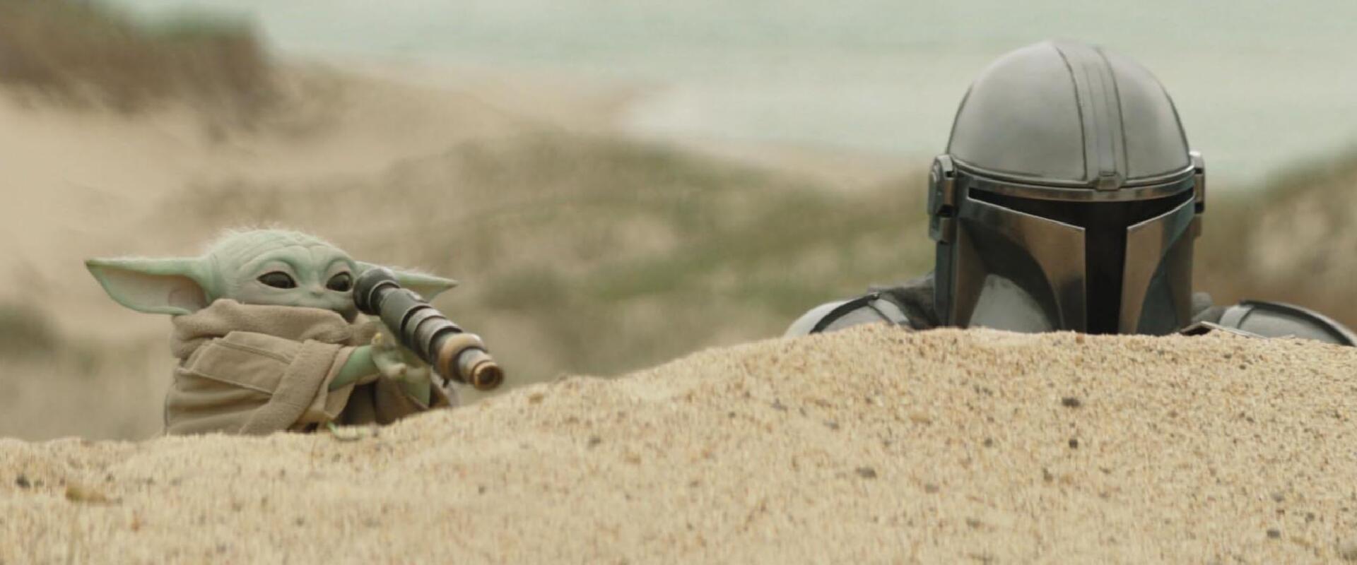 Nagy kólát ne, de közepes méretűt vehetsz A mandalóri és Grogura