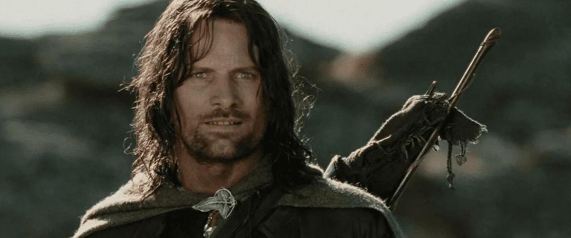 Hivatalosan is megvan az új Aragorn, és nem, nem Leo Woodall lesz az