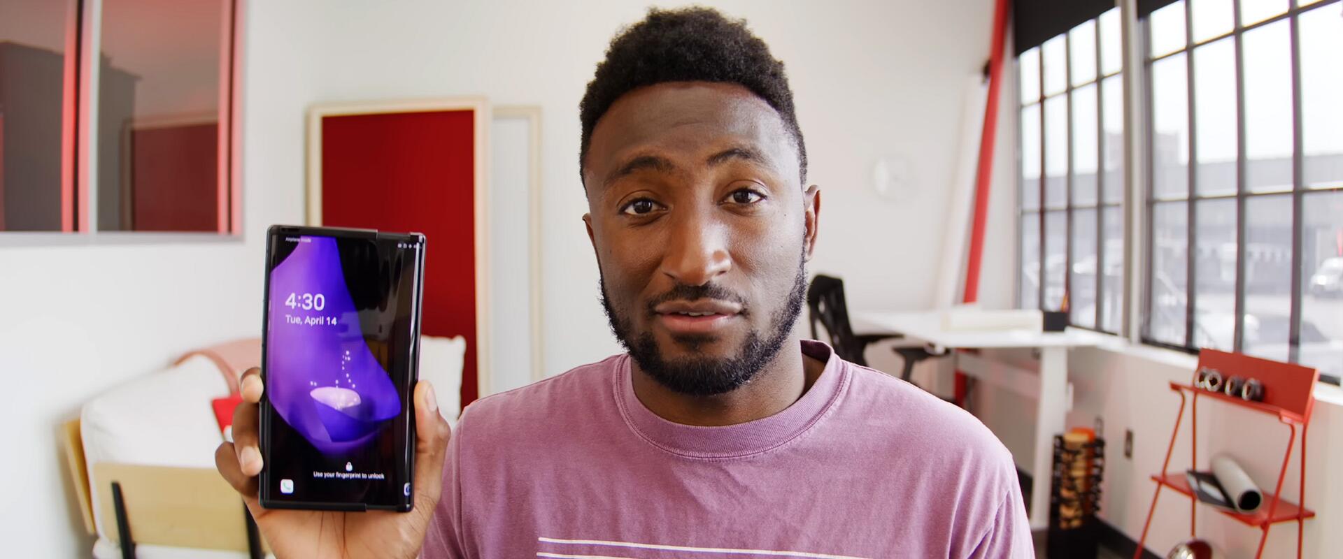 Jobbra-balra tekereg az LG ki nem adott telefonja