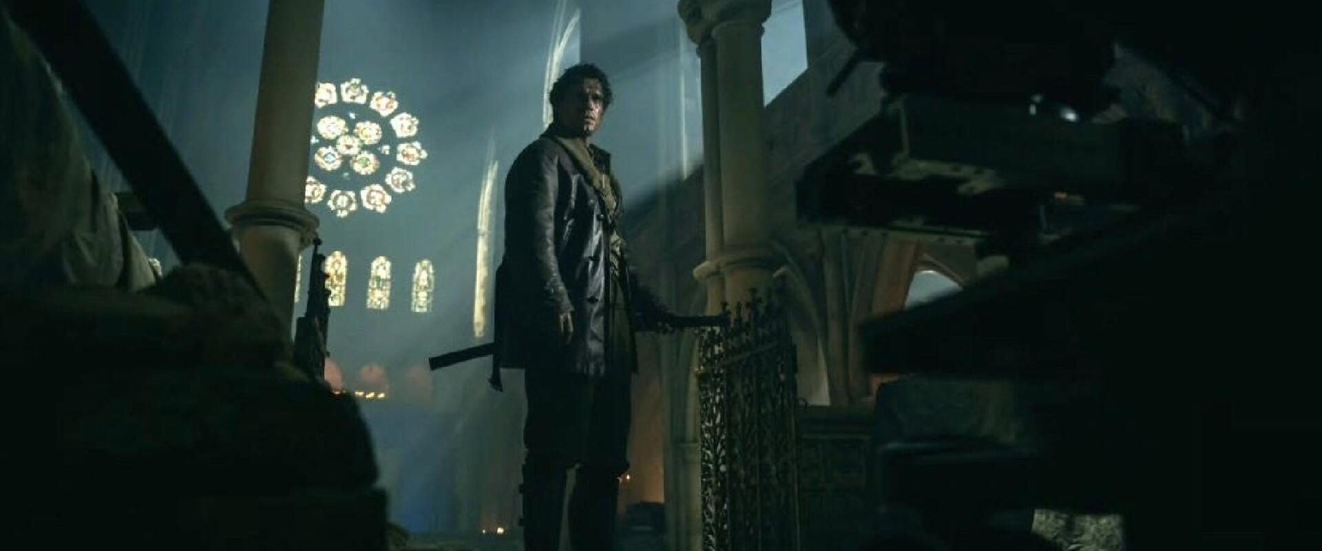 Rave-buli, motoros üldözés és rengeteg kardpárbaj is lesz a Hegylakó rebootjában