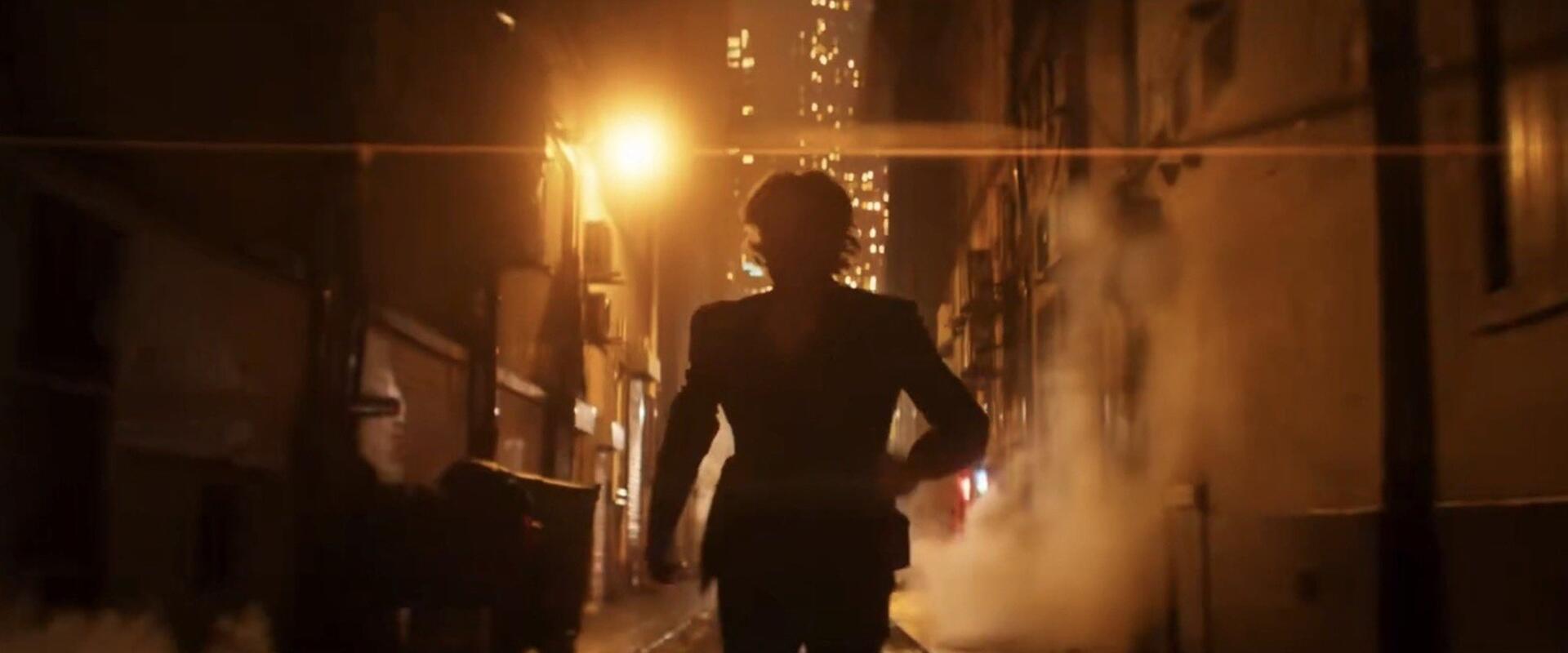 Horrorisztikus DC-film lesz az Agyagpofa, amihez itt az első előzetes