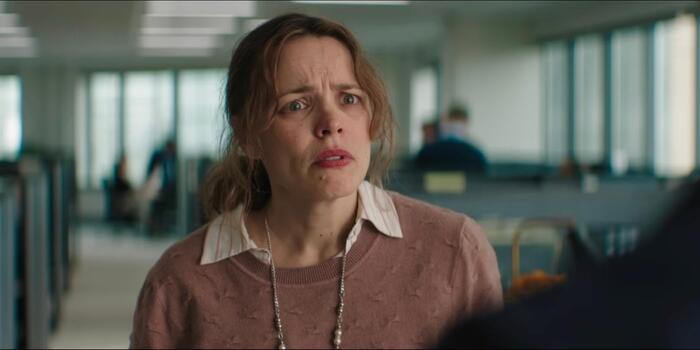 Film és Sorozat - Sam Raimi fekete humorú túlélőshow-ja hamarosan jön a Disney+-ra