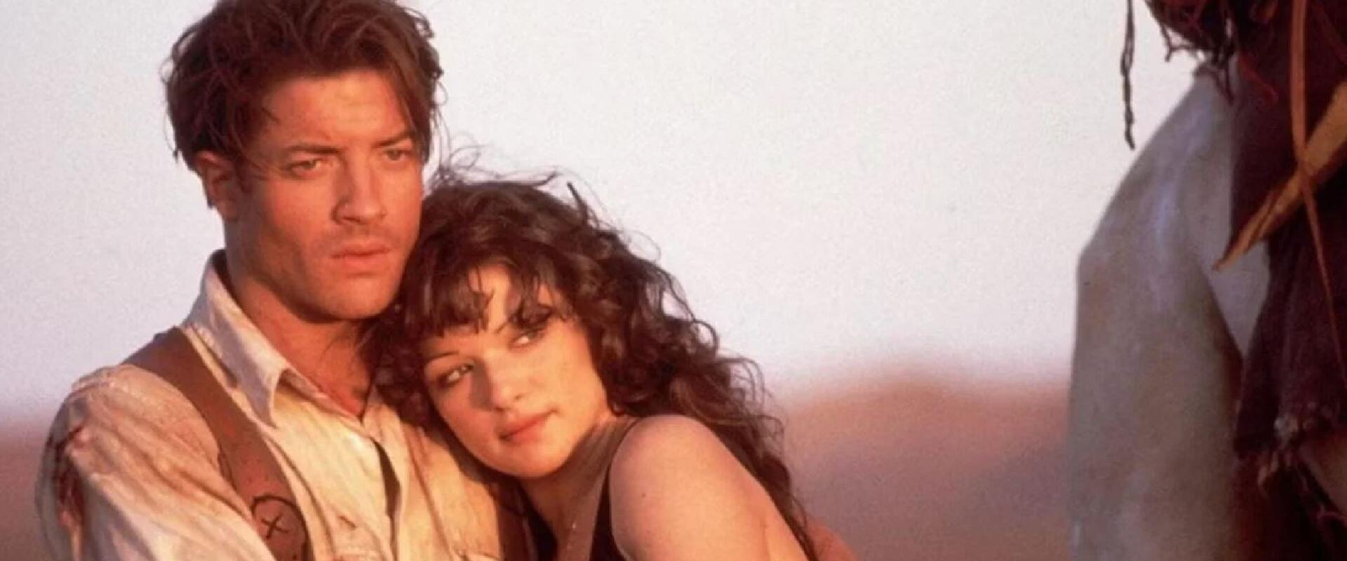 A múmia 4. premierdátumát előrehozták, az új Miami Vice viszont jócskán befékezett