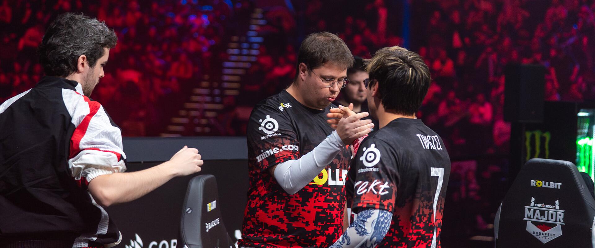 Interjúban imádkozik Twistzz, hogy karrigan után ne lépjen le frozen is