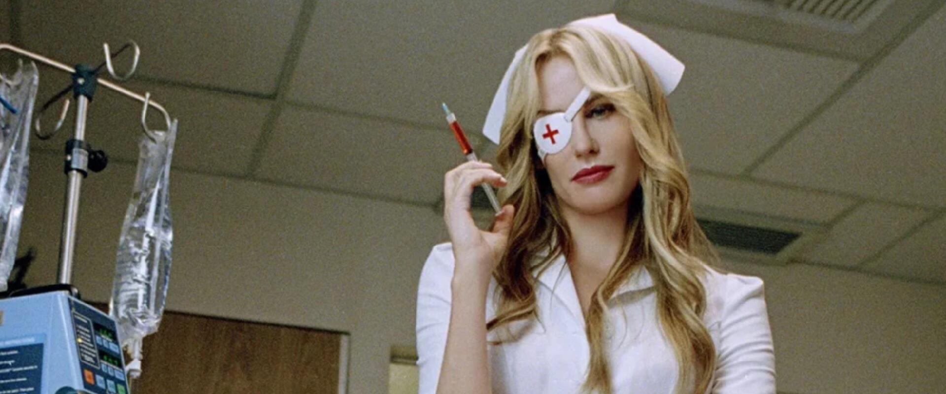 Jön a 4 és fél órás Kill Bill a hazai mozikba, a magyar előzetes is befutott