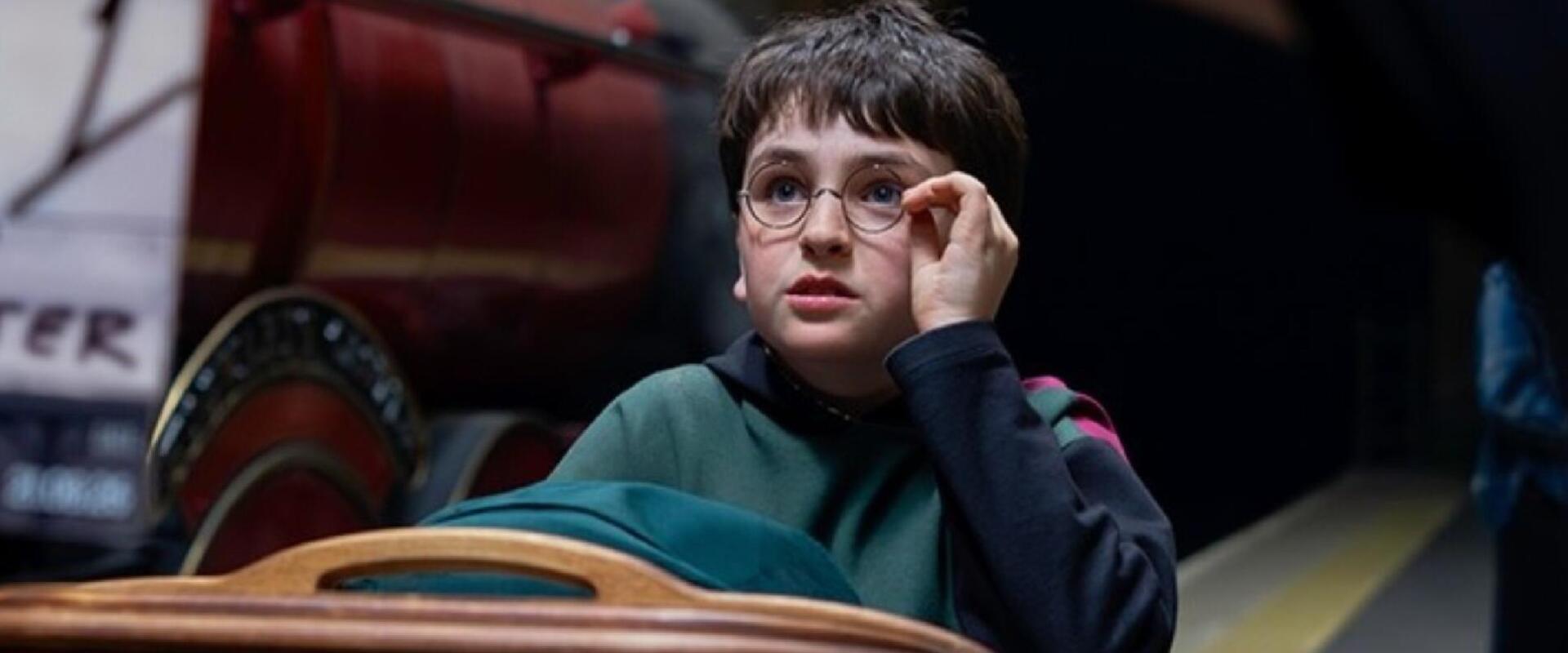 Annyira lopják a Harry Potter-sorozat kellékeit, hogy az HBO nyomkövetőkkel próbálkozik