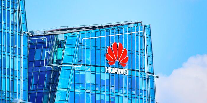 Gaming - A Huawei hozhatja el a 10 ezer mAh-s akkumulátorokat a mainstreambe?