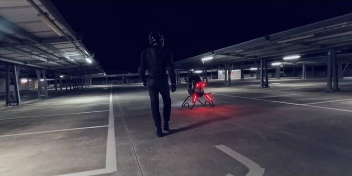 Gaming - Már előrendelhető a repülő motor, ami olyan mintha a rohamosztagosok speedere lenne!