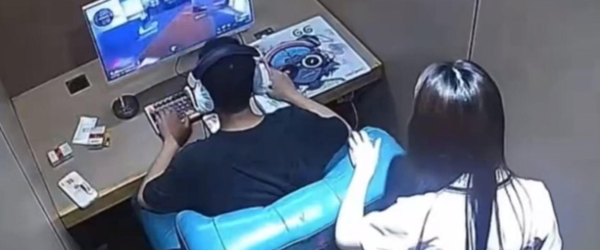 A hét legjobb videója egy kínai internetkávézóból került ki
