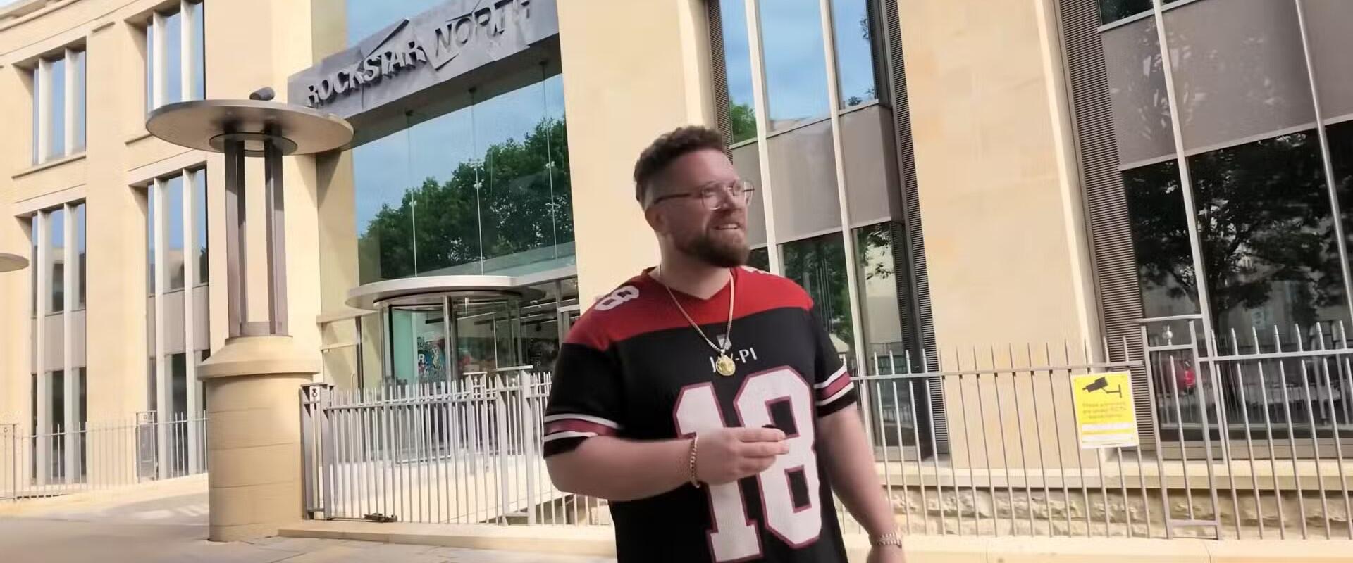 Hatcsillagos körözés a valóságban, avagy egy videós betört a Rockstar North épületébe