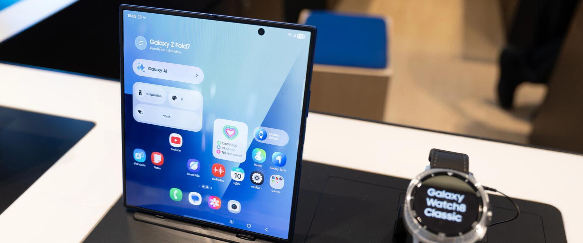 Megvan, milyen kamerákkal vértezik fel a hajtogatható Samsungokat idén