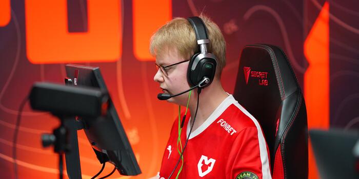 CS2 - Butaság volt a MOUZ egykori játékosa szerint a kispadra küldése