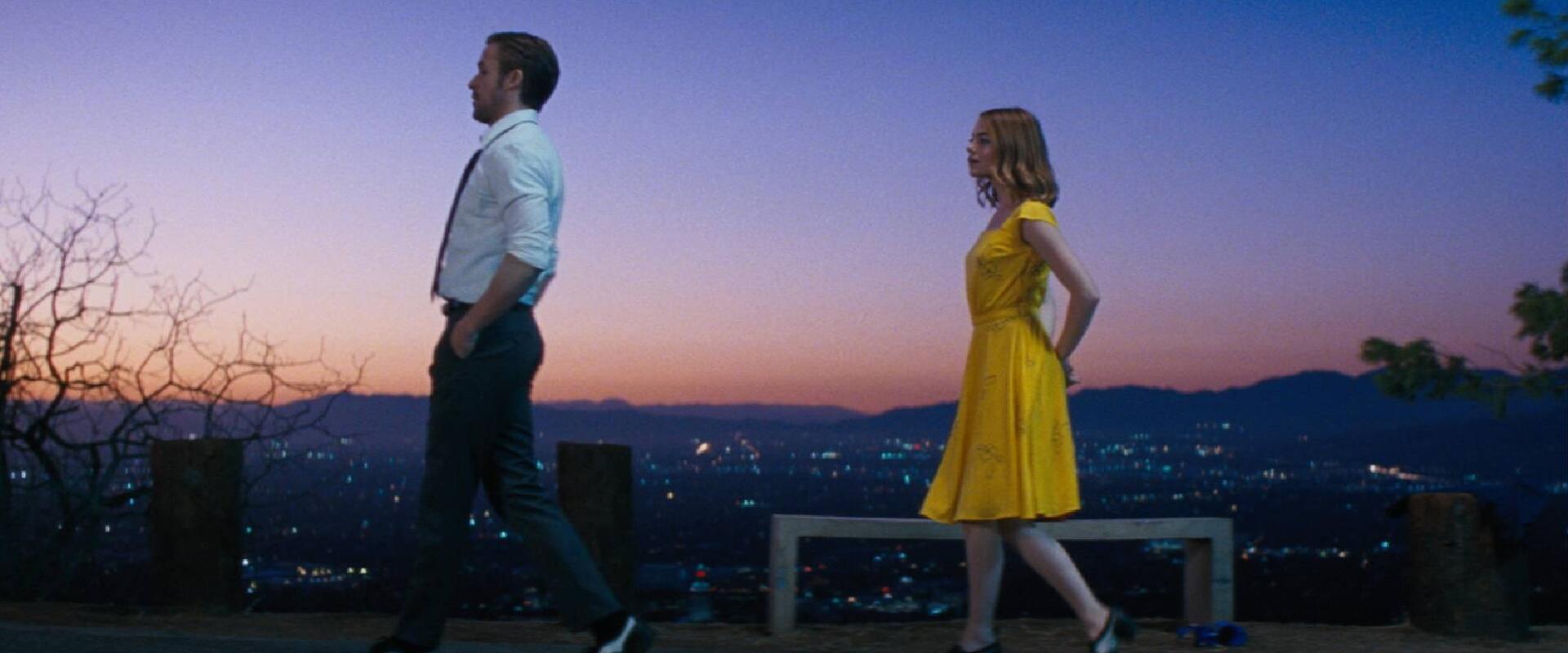 10 év után búcsút intettek Ryan Gosling furcsa kezének