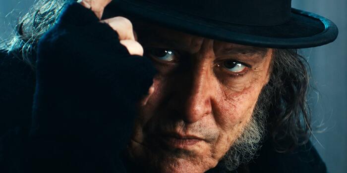 Film és Sorozat - Johnny Depp Karácsonyi éneke inkább rémálom, mint karácsonyi csoda – itt az Ebenezer első előzetese