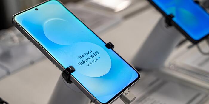 Gaming - Nem reformálja meg a gyorstöltést a Samsung Galaxy S26 FE