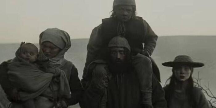 Film és Sorozat - Robert Eggers szerint a Werwulf lesz a legsötétebb filmje, és az új plakát is ezt bizonyítja