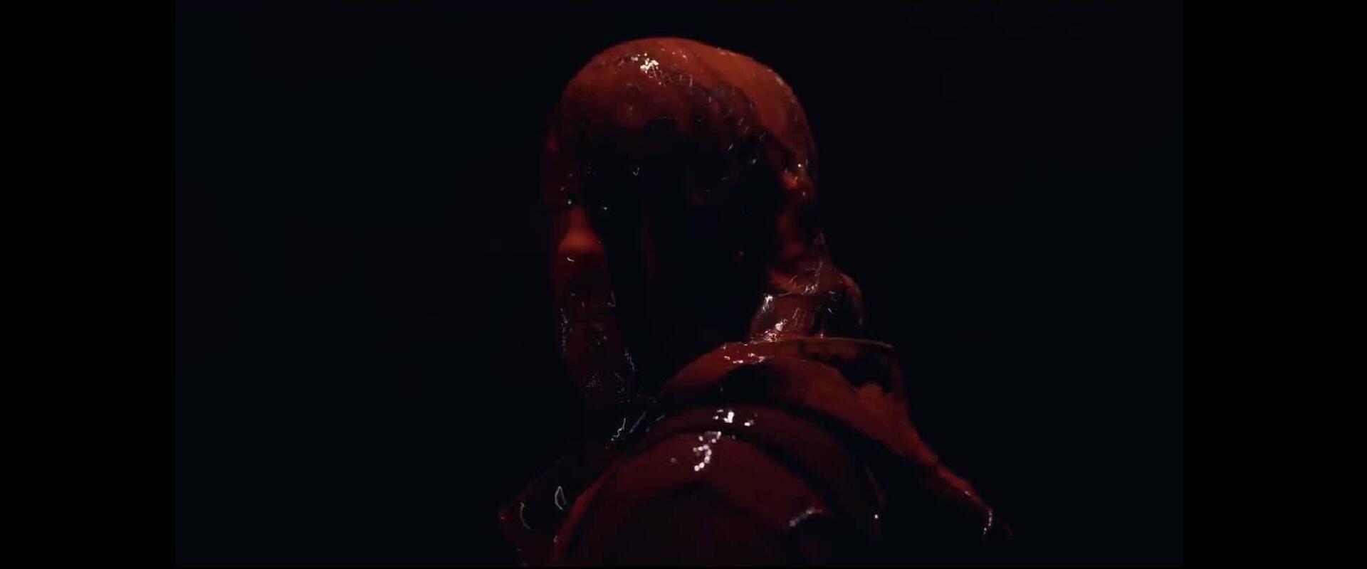 Ennyi művért talán még egyetlen horrorfilmhez sem használtak