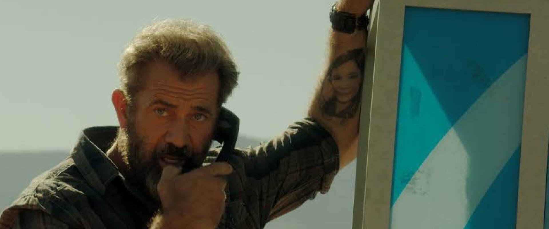 Mel Gibson ismét magyarázkodhat: jelnyelvi tolmácsot figurázott ki
