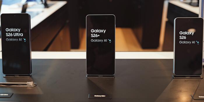 Gaming - Nem a töltési sebességével venne le minket a lábunkról a Samsung Galaxy S27 széria
