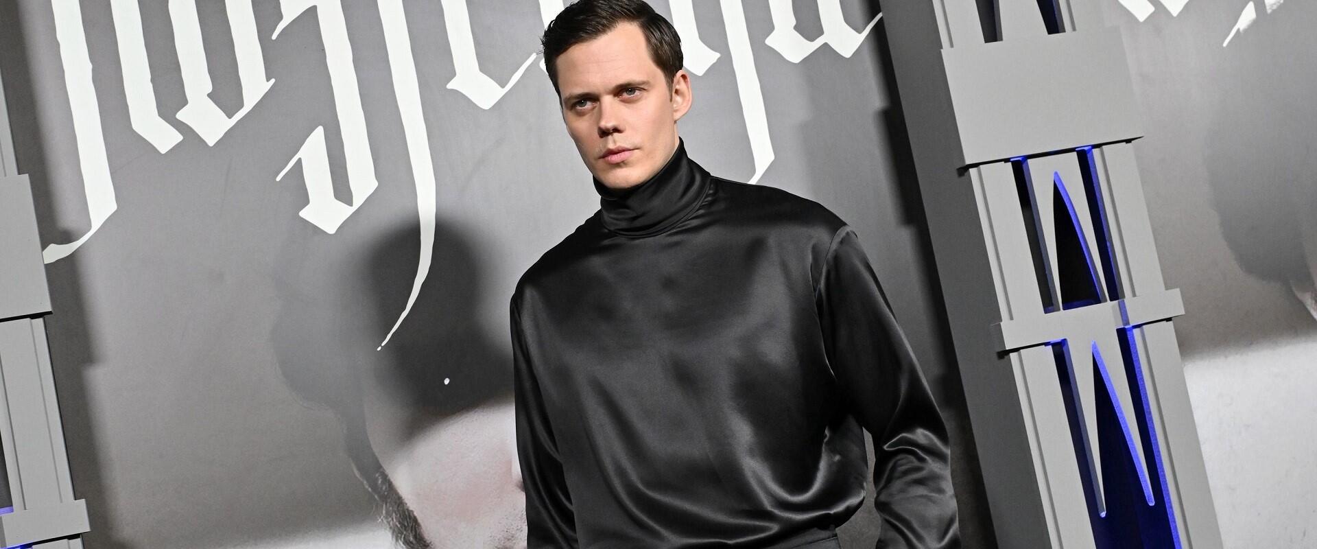 Kojima megint egy világsztárt igazolt, Bill Skarsgard lesz a Physint főhőse