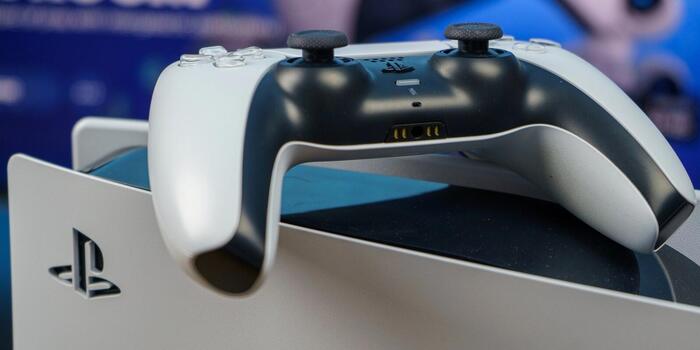 A Sony látványos AI-trükkje a normál PS5-re is befut, két nagy játék már rögtön használja