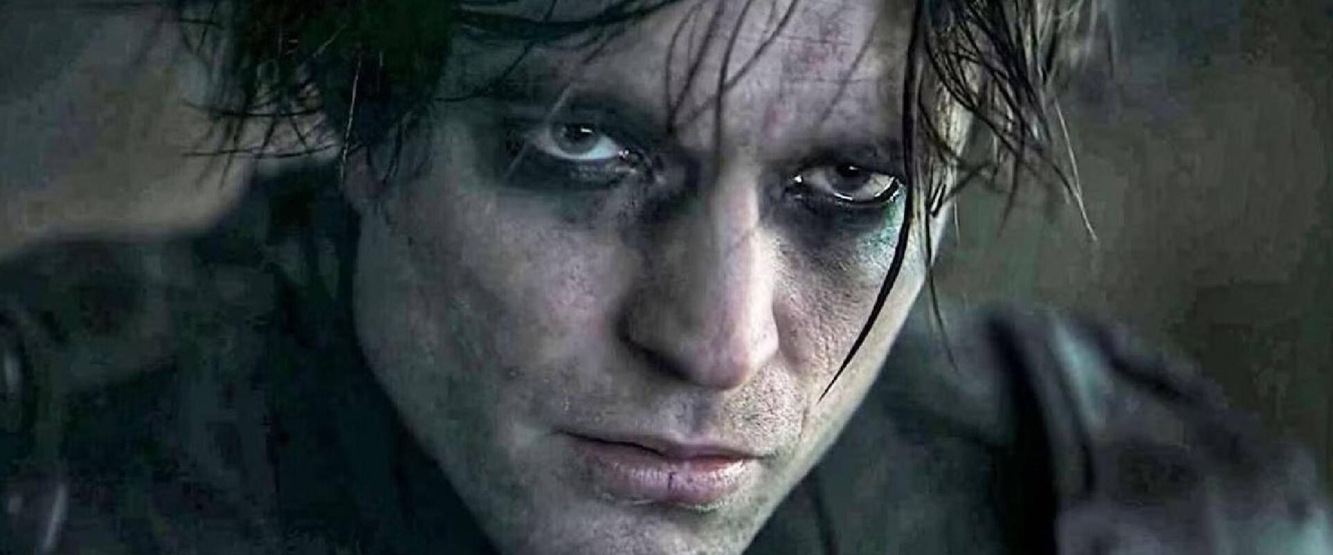 Egy másik rendező segítségével készül tovább Robert Pattinson új Batman-filmje