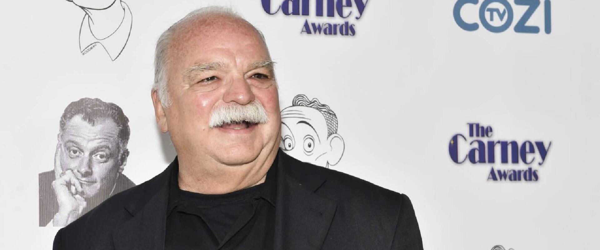 Elhunyt Richard Riehle, akinél többször talán senki nem játszotta el  a Mikulást