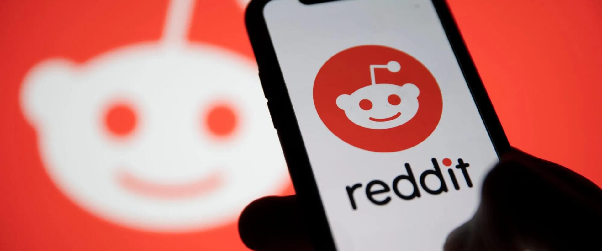Kizárólag regisztrációval és bejelentkezéssel lesz használható a Reddit