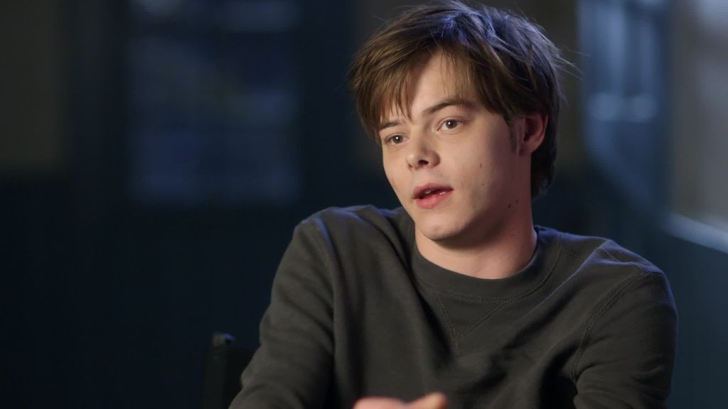 Charlie Heaton - Jonathan Byers, 2016-ban