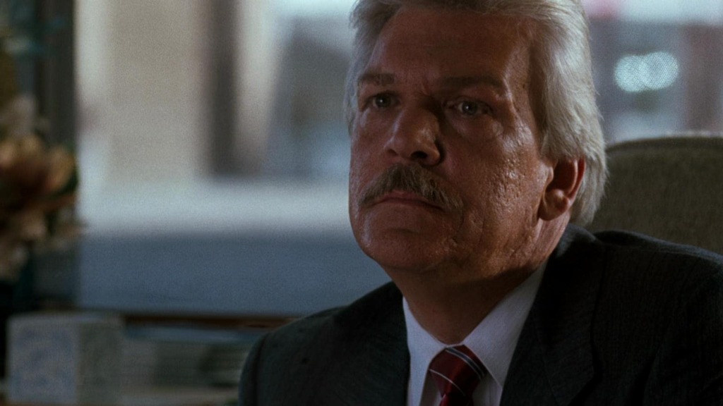 Michael Hunsaker (Tom Atkins alakításában)