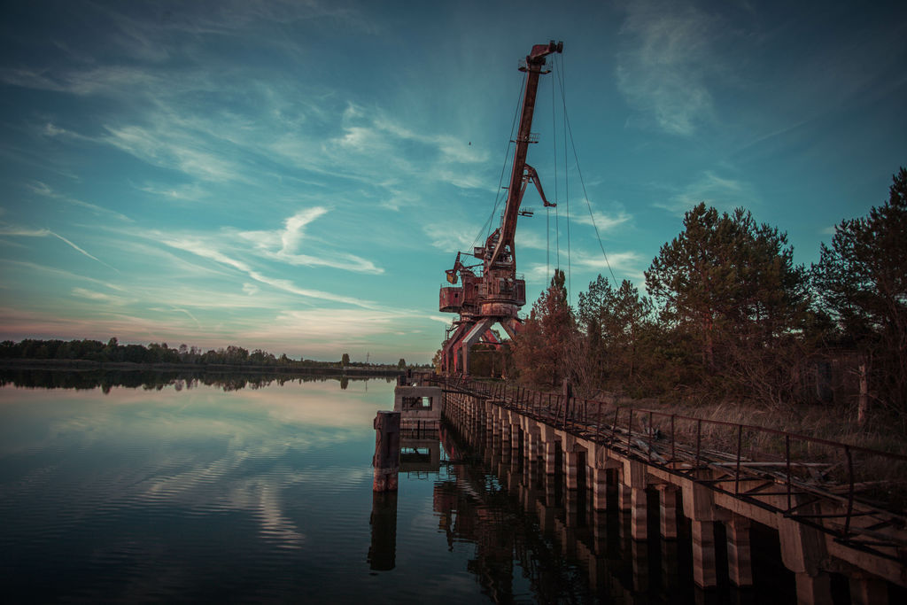 Zaton (a név csak a játékban létezik, valójában a  Pripyat-folyó egyik kikötője és környéke) a valóságban - Fotó: Project Chornobyl Zone - Radioactive Team