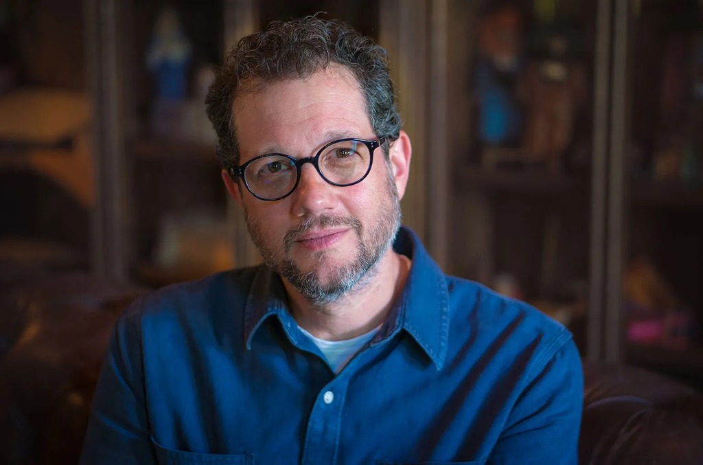 6. Michael Giacchino megígérte, hogy ő komponálja a Batman 2 soundtrackjét.