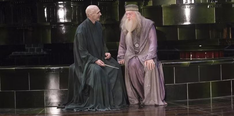 Dumbledore és Voldemort mint két jó barát 
