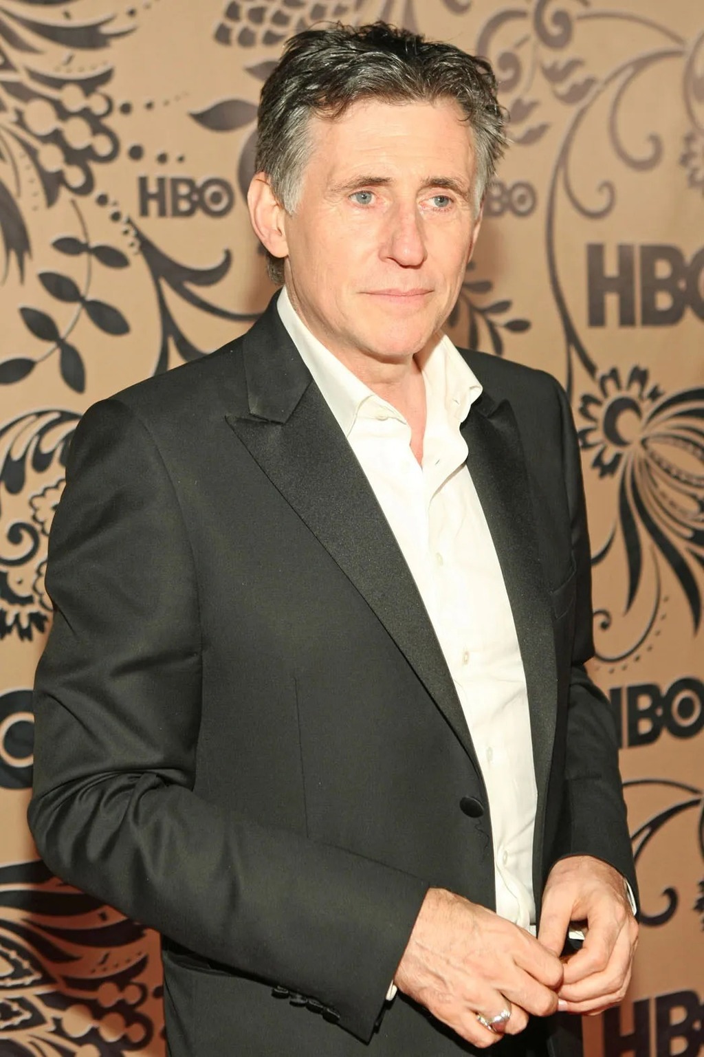 Vesemir: Gabriel Byrne