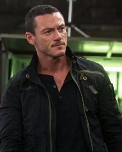 Owen Shaw (Luke Evans) | Első megjelenés: Fast & Furious 6 (2013)