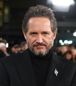  Bertie Carvel, mint Cornelius Fudge