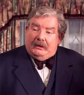 Vernon Dursley (Richard Griffiths)