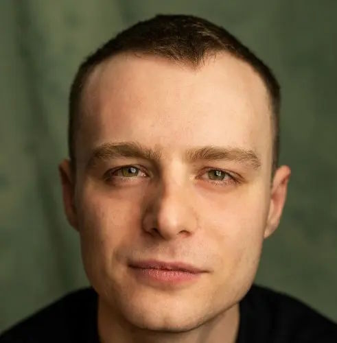 Luke Thallon, mint Quirinus Quirrell