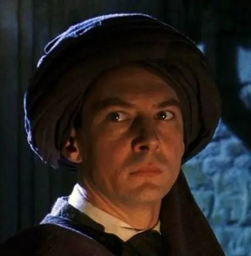 Quirinus Quirrell (Ian Hart)