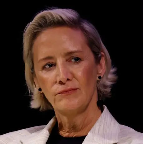 Janet McTeer, mint Minerva McGonagall