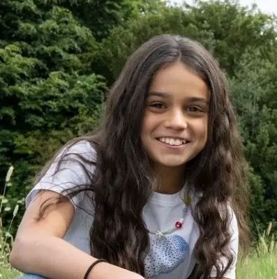 Arabella Stanton, mint Hermione Granger